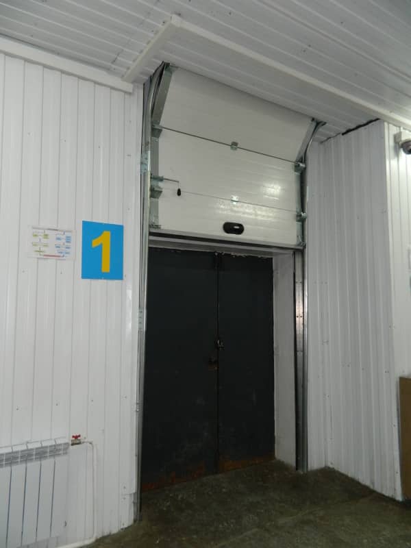 Промышленные ворота DoorHan в Петрозаводске с установкой